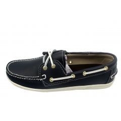boat shoes